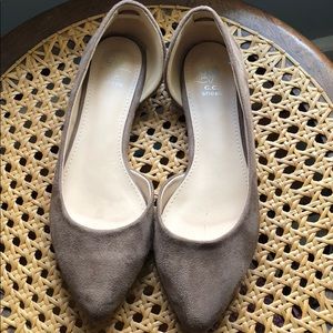 EUC - G. C. Shoes D’Orsay Flats, Tan Suede Sz. 6.5